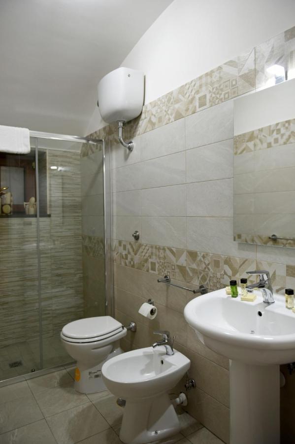 Montesantogroup Apartments Νάπολη Εξωτερικό φωτογραφία
