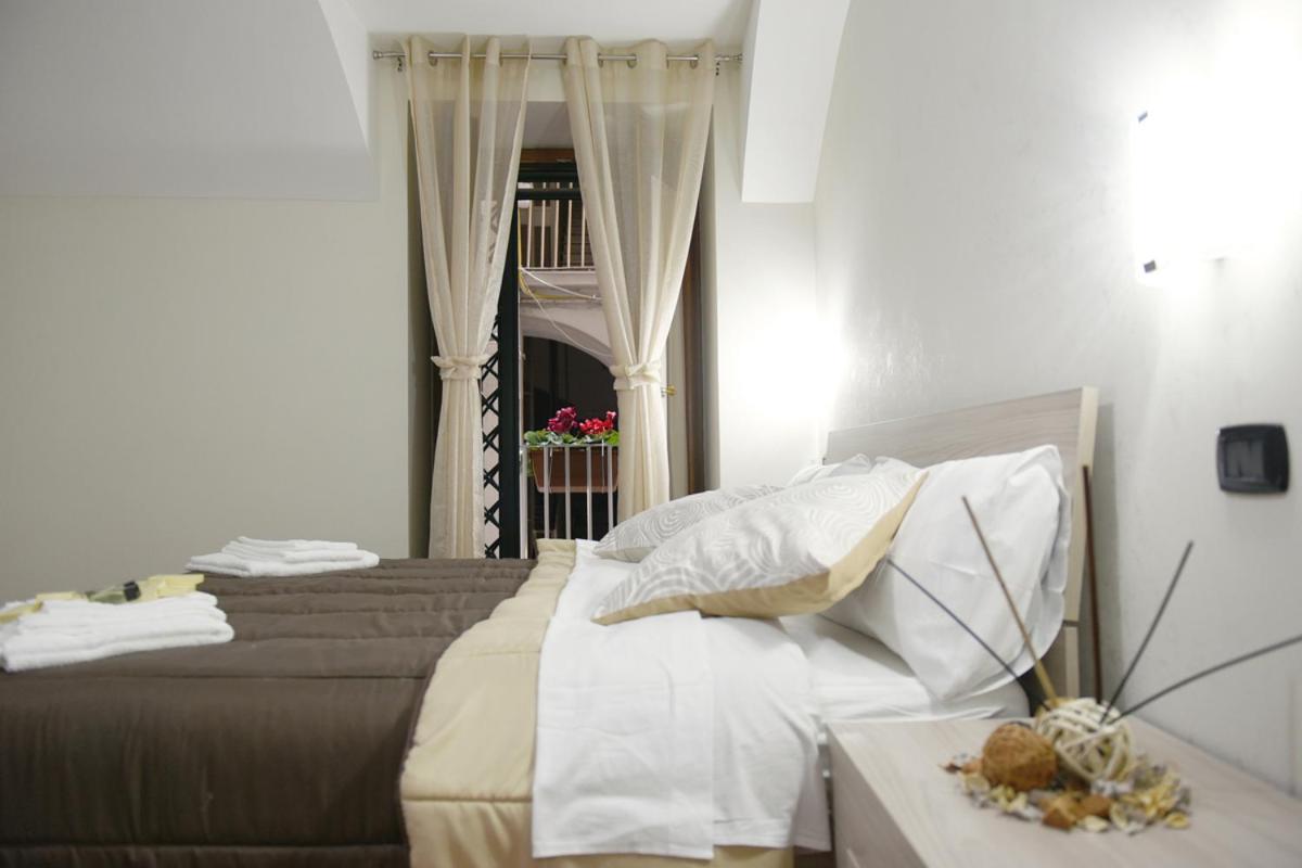 Montesantogroup Apartments Νάπολη Εξωτερικό φωτογραφία